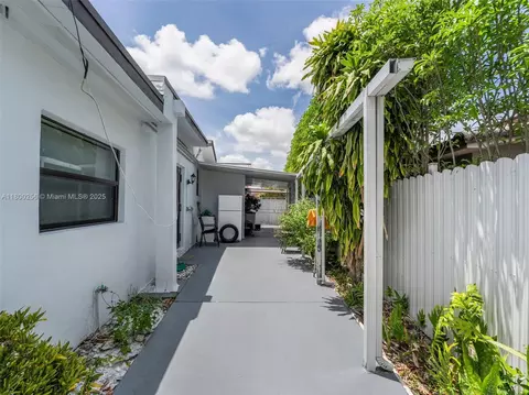 341 Pash E Ho Wa Dr, Hialeah, FL 33010 photo 26