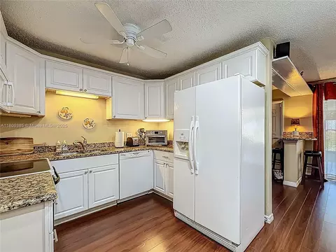 4291 SE Geneva Dr, Stuart, FL 34997 photo 11