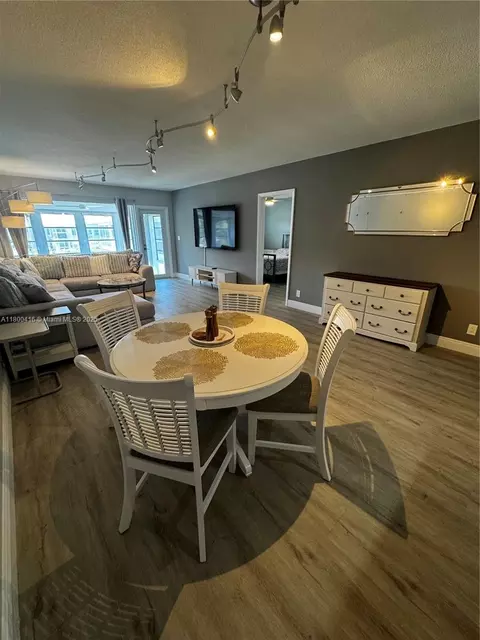 1000 SW 12th St #301, Fort Lauderdale, FL 33315