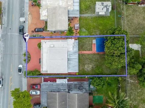 View/Area - 751 E 56th St, Hialeah, FL 33013 photo 3 of 10