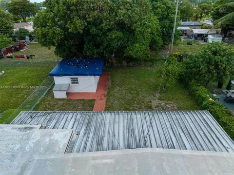 View/Area - 751 E 56th St, Hialeah, FL 33013 photo 9 of 10