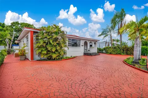 Exterior - 751 E 56th St, Hialeah, FL 33013 photo 13 of 13