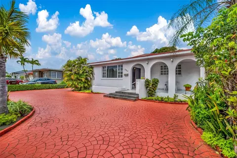751 E 56th St, Hialeah, FL 33013