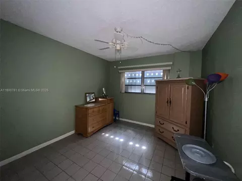 460 E 23rd St #118, Hialeah, FL 33013 photo 11