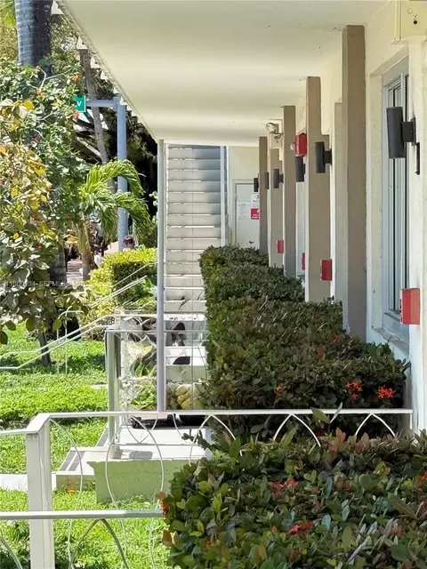 1601 Meridian Ave #101, Miami Beach, FL 33139