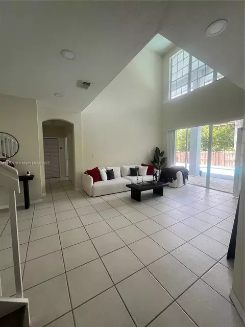 9942 SW 158th Ct, Miami, FL 33196