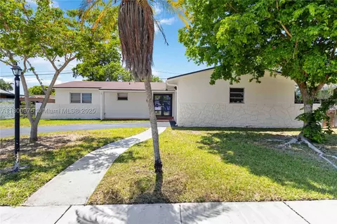 20310 SW 116th Ave, Miami, FL 33189