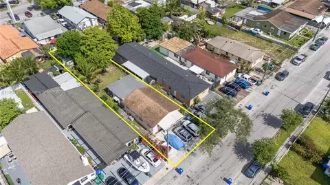 3050 NW 22nd Ct, Miami, FL 33142