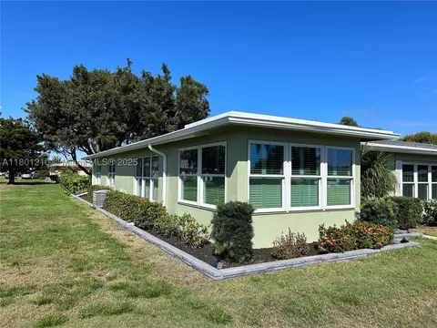 165 High Point Blvd #A, Boynton Beach, FL 33435