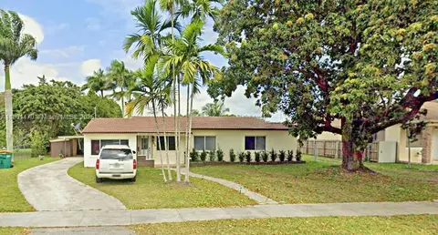 231 NW 14th St, Homestead, FL 33030