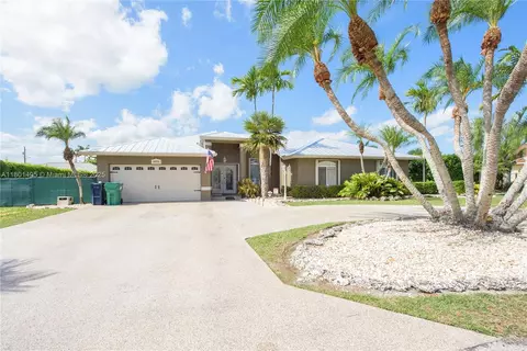 18721 SW 297th St, Homestead, FL 33030