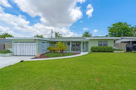 3361 Jackson Blvd, Fort Lauderdale, FL 33312