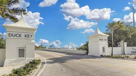 111 Jamaica St, Duck, FL 33050