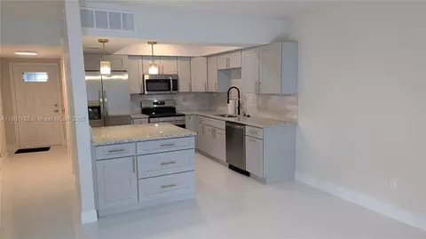 Other - 7184 W 3rd Ave, Hialeah, FL 33014 photo 1 of 6