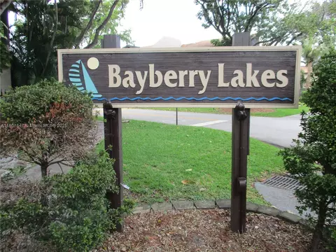 1760 SW Bayberry Dr #1760, Pembroke Pines, FL 33024