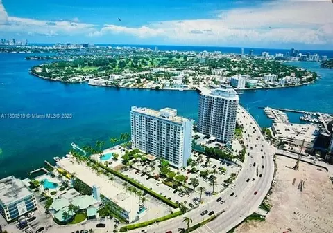 1865 79th St #12G, North Bay Village, FL 33141