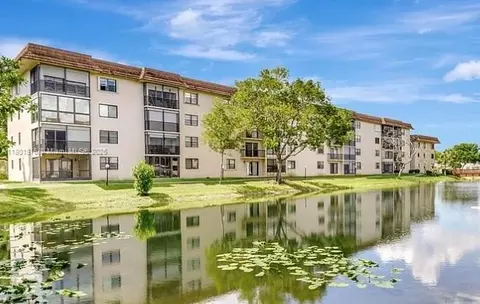 4940 E Sabal Palm Blvd #312, Tamarac, FL 33319