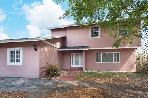 Undisclosed, Davie, FL 33024