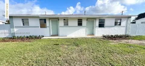 10541 SW 184th St, Cutler Bay, FL 33157