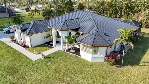 12667 N 79th Ct N, West Palm Beach, FL 33412
