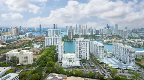 2750 NE 183rd St #1409, Aventura, FL 33160