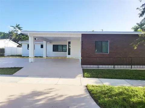 9020 SW 198th Ter, Cutler Bay, FL 33157