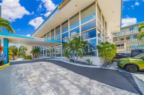 6484 Indian Creek Dr #202, Miami Beach, FL 33141