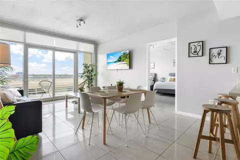3250 NE 1st Ave #706, Miami, FL 33137