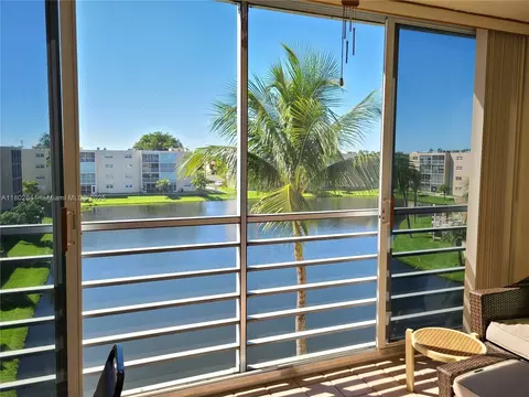 424 SE 10th St #405, Dania Beach, FL 33004