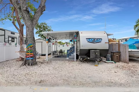 325 Calusa St #LOT 425, Key Largo, FL 33037