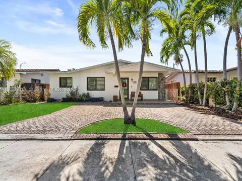2720 SW 76th Ave, Miami, FL 33155