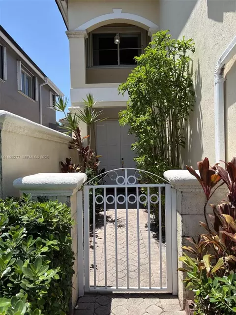 14737 SW 132nd Ct, Miami, FL 33186
