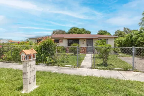 12031 SW 191st Ter, Miami, FL 33177