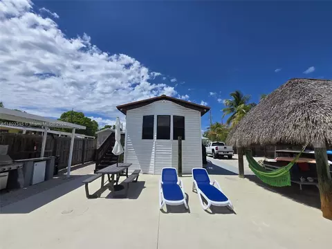 Exterior - 271 Lance Ln, Key Largo, FL 33037 photo 13 of 14