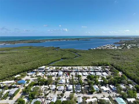 View/Area - 271 Lance Ln, Key Largo, FL 33037 photo 4 of 4