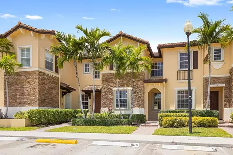 9153 SW 227th St #3, Cutler Bay, FL 33190