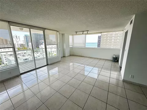 Living - Undisclosed, Miami Beach, FL 33140 photo 2 of 6