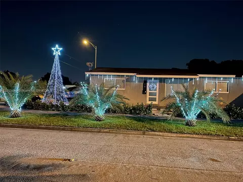 3195 W 10th Ave, Hialeah, FL 33012