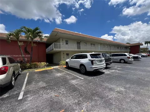 609 S State Road 7 #2H, Margate, FL 33068