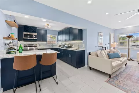 908 Citrus Isle, Fort Lauderdale, FL 33315