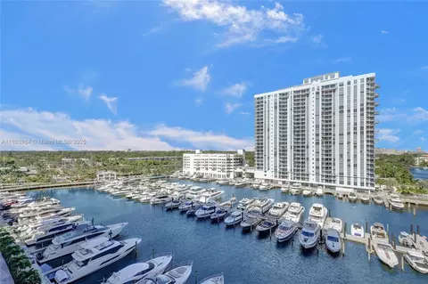 17211 Biscayne Blvd #013, Miami, FL 33160