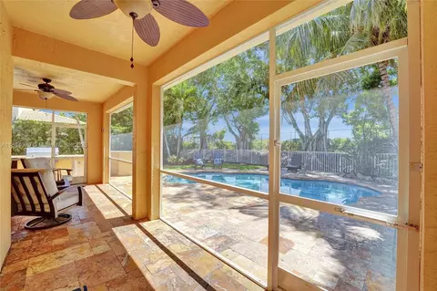 Exterior - 4470 E Seneca Ave, Weston, FL 33332 photo 2 of 11