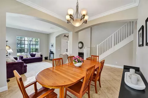 Dining - 4470 E Seneca Ave, Weston, FL 33332 photo 2 of 5