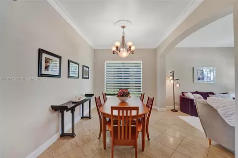 Dining - 4470 E Seneca Ave, Weston, FL 33332 photo 4 of 5