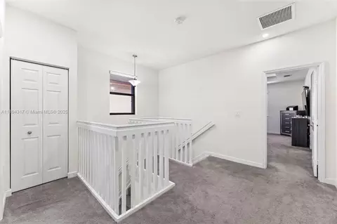 3531 W 104th Ter, Hialeah, FL 33018 photo 15