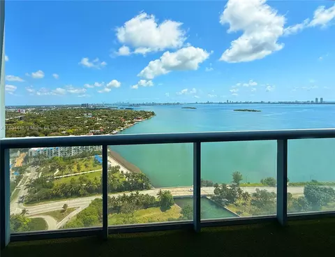 601 NE 36th St #2608, Miami, FL 33137