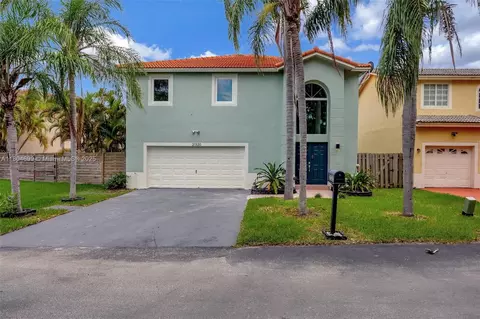 21320 SW 97th Ave, Cutler Bay, FL 33189