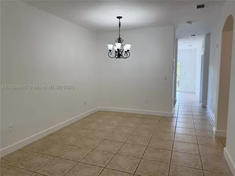 2637 SE 16th Ter #103, Homestead, FL 33035