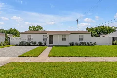 3421 E 8th Ln, Hialeah, FL 33013