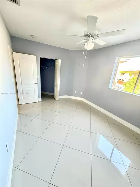 300 E 4th St #203, Hialeah, FL 33010 photo 19